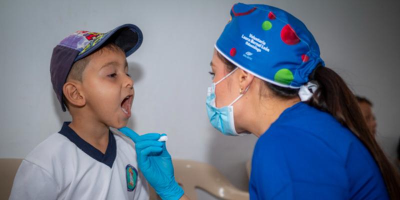 Jornada de salud oral para los niños de Santander